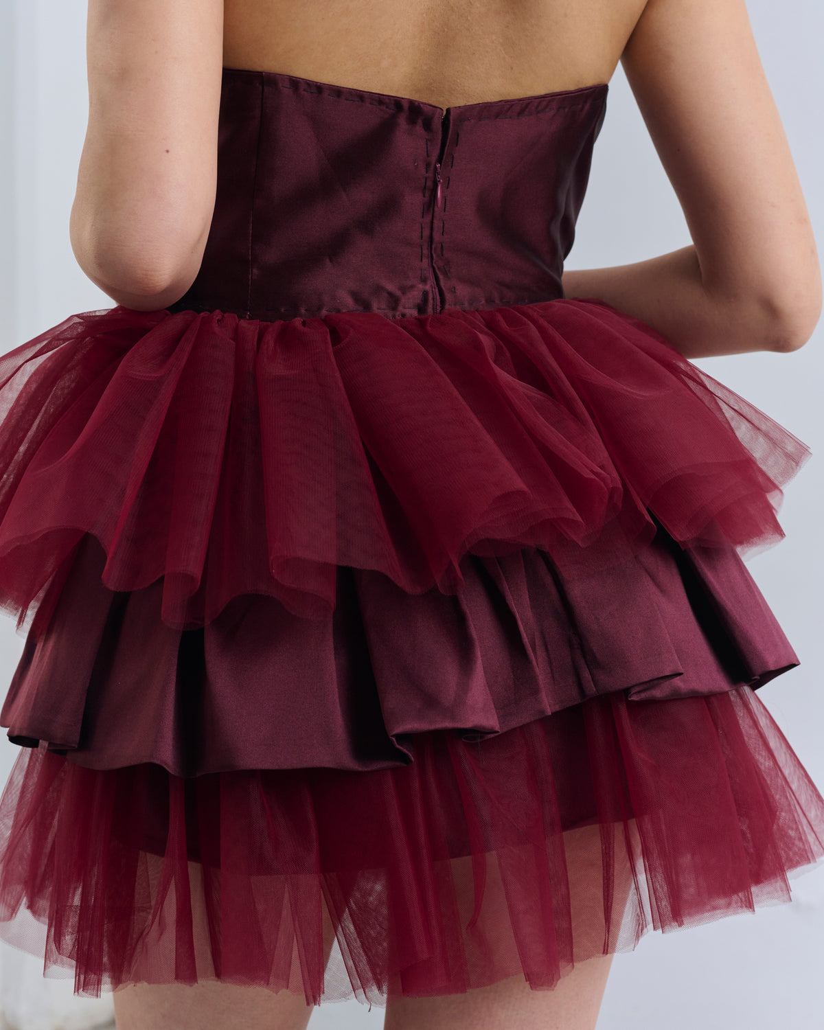 Abito Mini con Balze