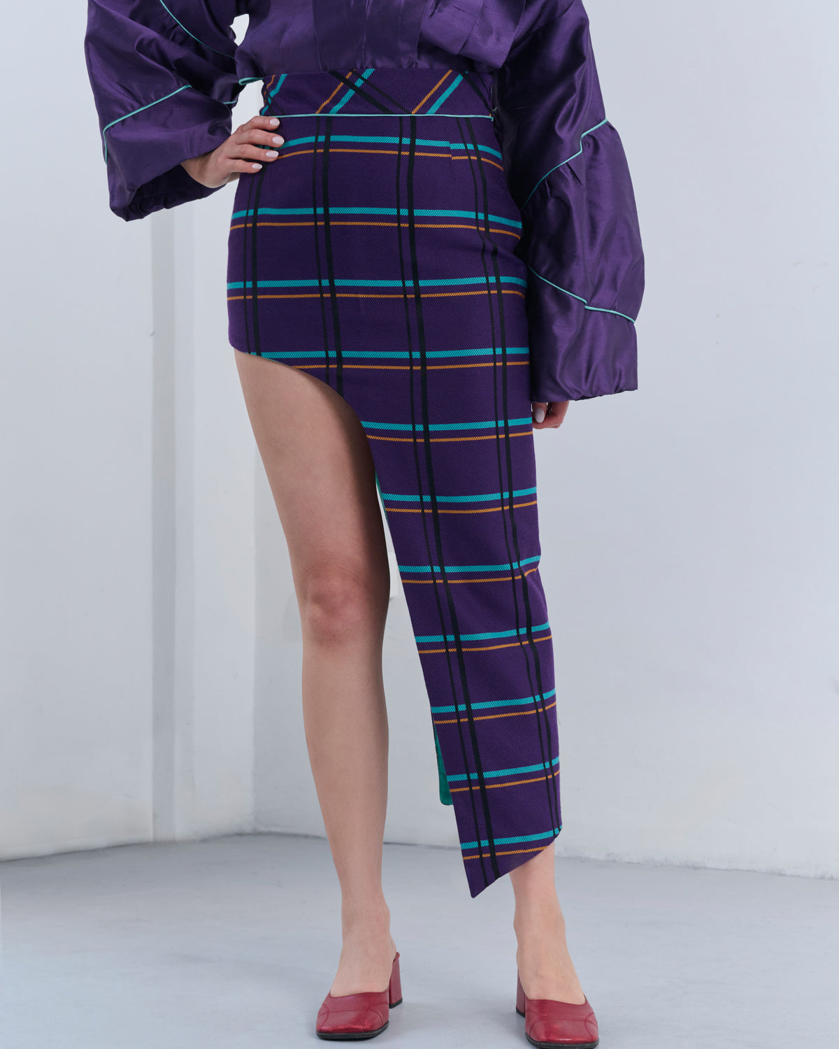 Tailleur con Gonna Asimmetrica