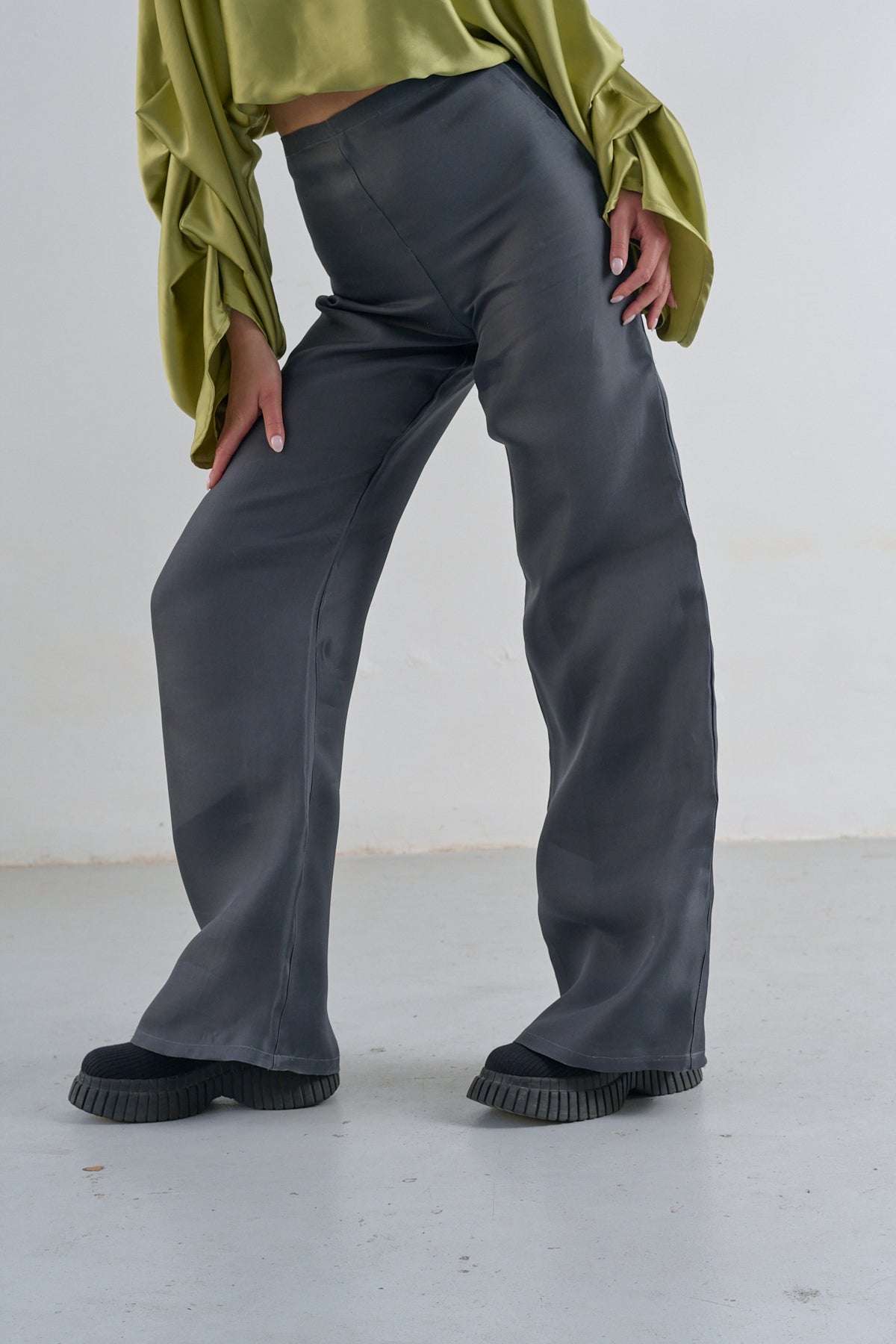 Pantalone in Seta
